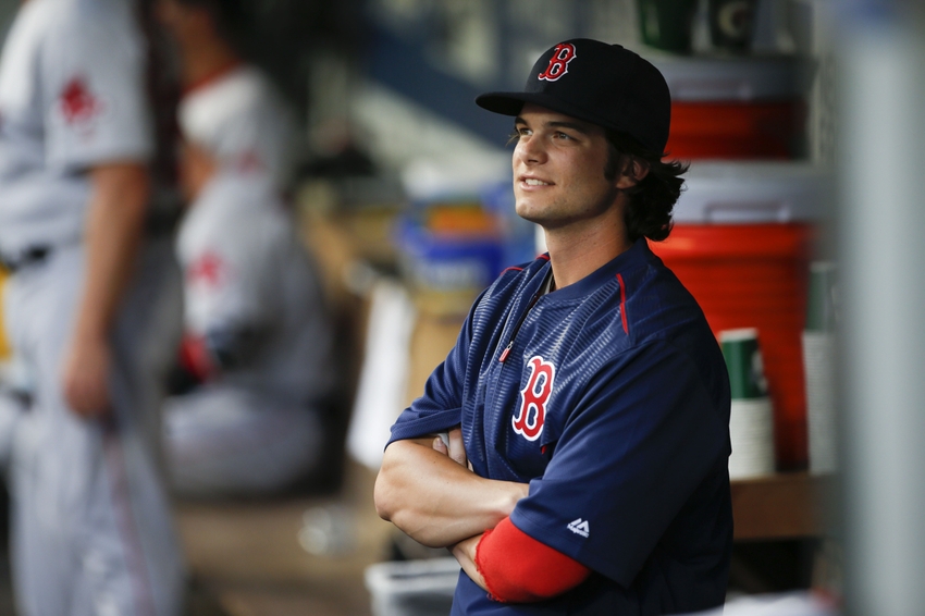 Prospect Benintendi joins Red Sox, to begin in LF platoon