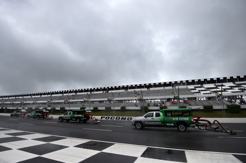 Rain postpones NASCAR Sprint Cup race at Pocono to Monday