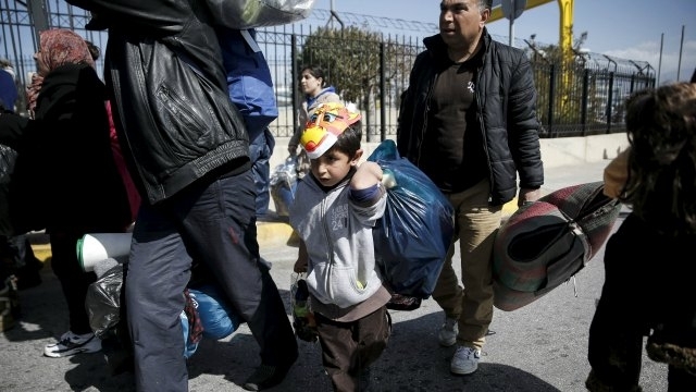 Refugee arrivals to Greek islands jump to highest in weeks