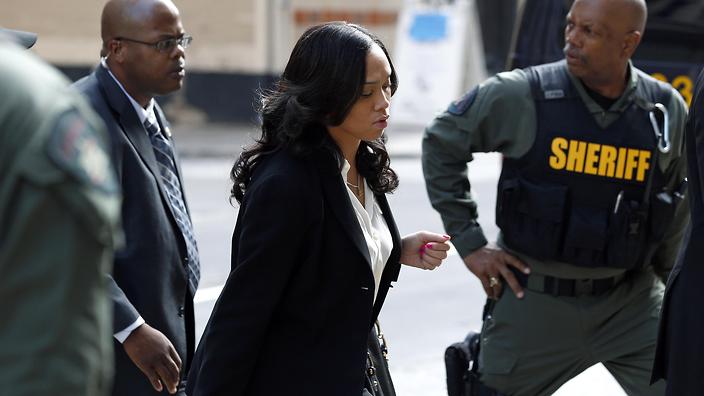 Remaining charges against police over Freddie Gray death dropped
     
    
                   
     
     
           Show Grid