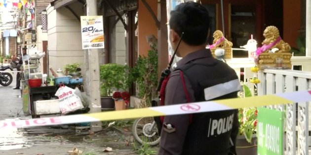 Reuters TV  Reuters                       DFAT wants Australians to be careful about travelling to Thailand in the wake of fatal bomb blasts