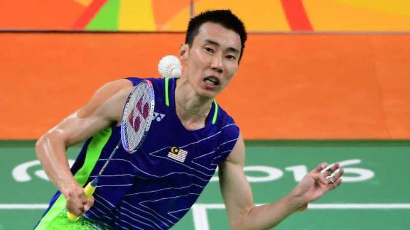 China's Lin survives Rio badminton scare to set up Lee clash | Bangkok Post: news