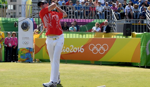 Fraser leads Pieters, Stenson through 36 holes