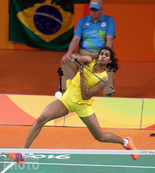 For the fourth straight year India’s Pusarla Venkata Sindhu blew away a top Chinese opponent in the biggest event of the summer as she ousted 2nd-seeded Wang Yihan in two