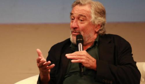 Sarajevo taxi drivers in De Niro tribute as film festival begins