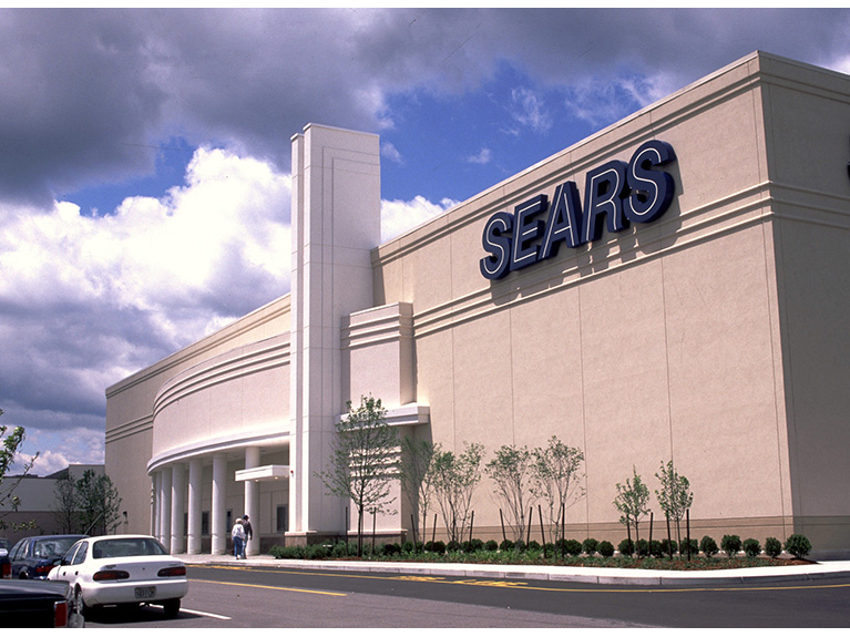 Sears reports 2Q loss