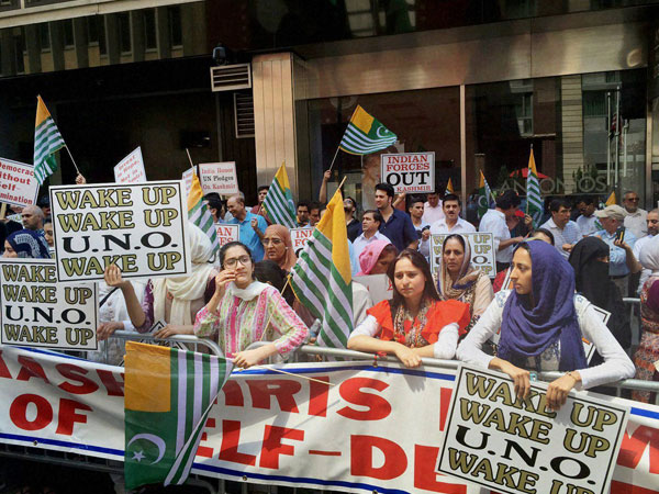 Separatist Kashmiri groups holding a protest outside the premises of India's Permanent Mission to the UN in New York