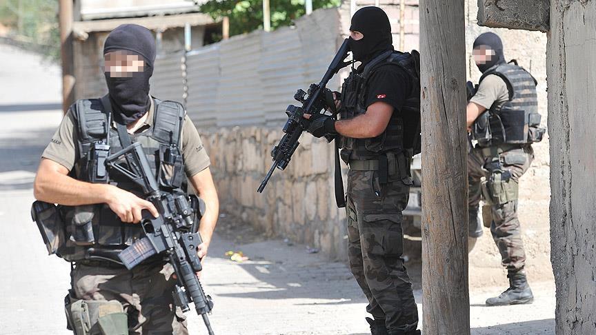 17 PKK suspects remanded in Istanbul raids