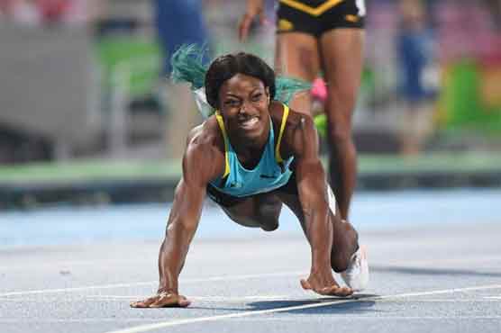 Shaunae Miller of the Bahamas snatched an upset victory in the Olympic 400m Monday