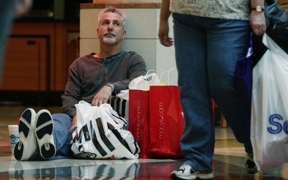 Shoppers took a pause in July as retail sales went nowhere