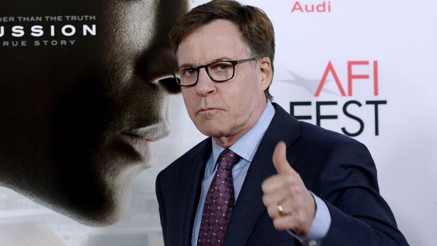 Sportscaster Bob Costas poses during the premiere of the film'Concussion during AFI Fest 2015 in Hollywood California