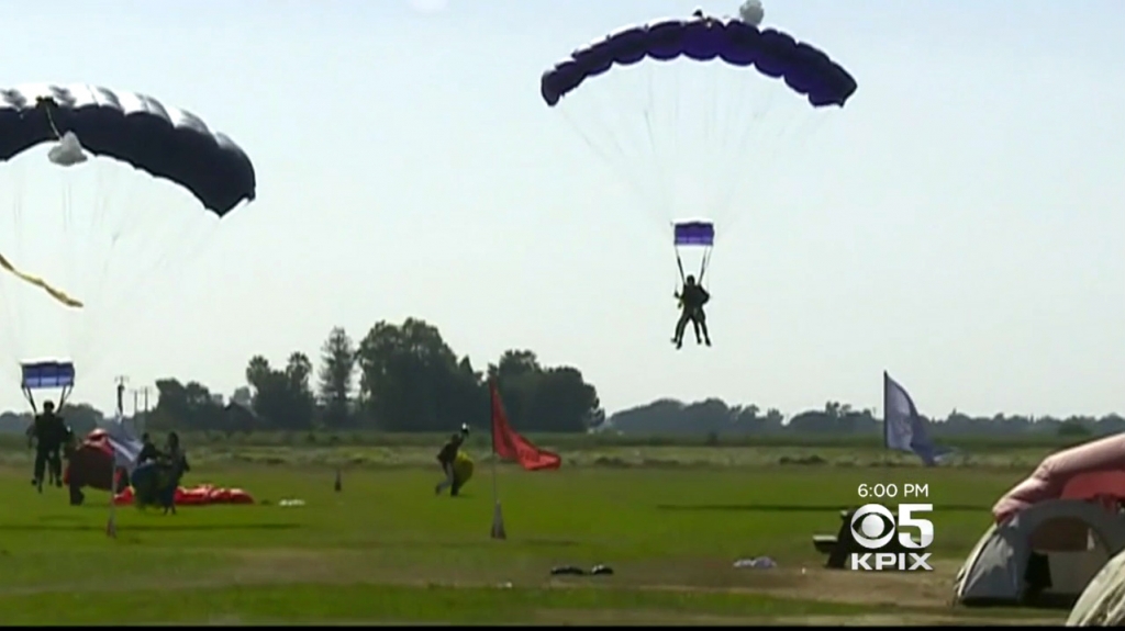 Skydivers jumping at the Parachute Center in Lodi. A fatal fall claimed the lives of 2 men earlier in the day