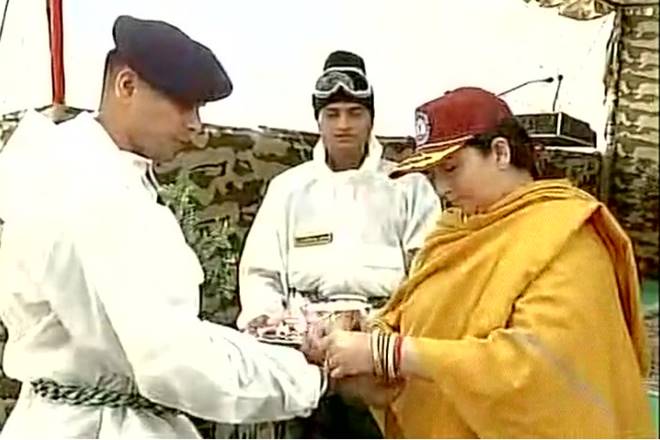 To boost the morale of the jawans working in the blazing conditions,Textiles Minister Smriti Irani reached Siachen today to tie rakhis to Army jawans depolyed at Siachen Base Camp