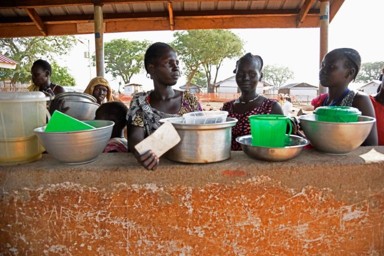 South Sudan refugees pouring into Uganda UN