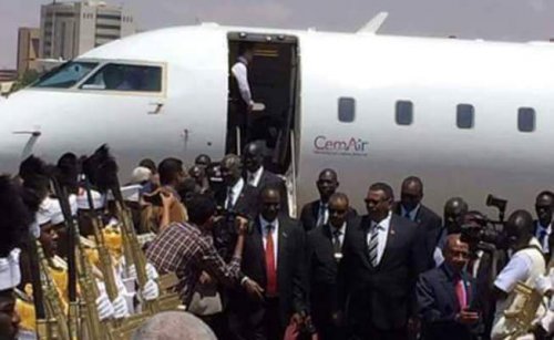 South Sudan's FVP Gai received by his Sudanese counterpart Bakri Hassan Saleh at Khartoum Airport on 21 August 2016