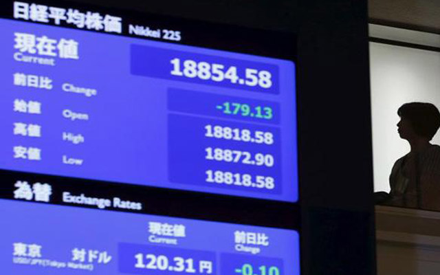 Tokyo stocks open higher on weaker yen