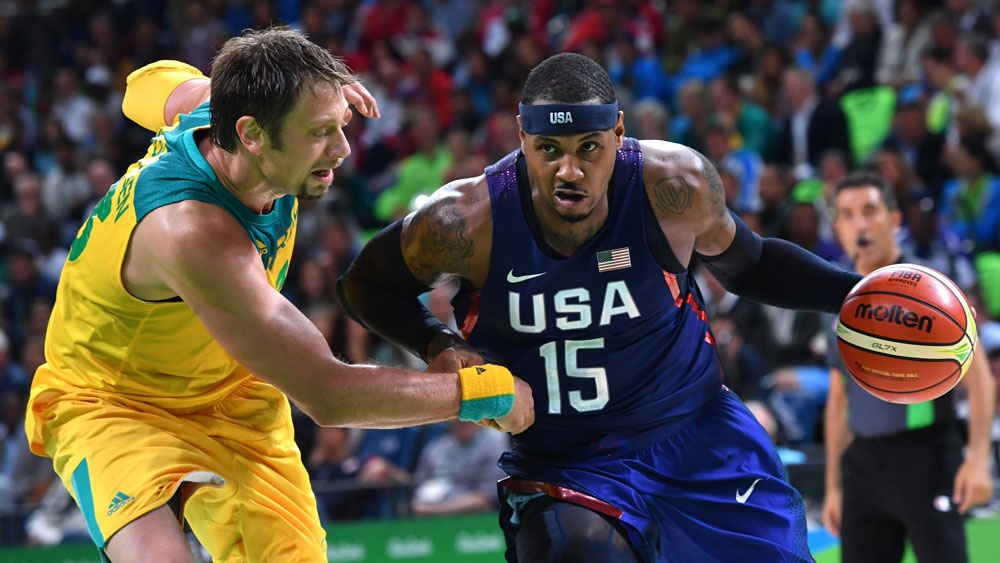 Carmelo Anthony helps US avoid big upset vs. Australia