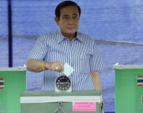 Thais vote on new constitution that could dilute democracy