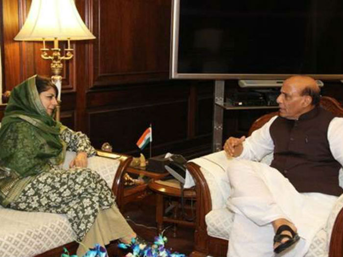 The Indian Panorama India News           
           Mehbooba Mufti in Delhi To Discuss Kashmir Situation with Rajnath Singh                    The Indian Panorama