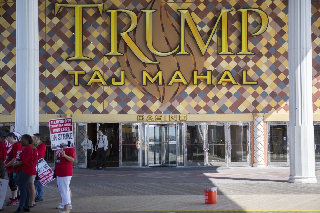 Hillary Clinton Addresses Trump's Business Record At Atlantic City Rally