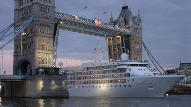 The Silver Cloud leaves London for warmer climes