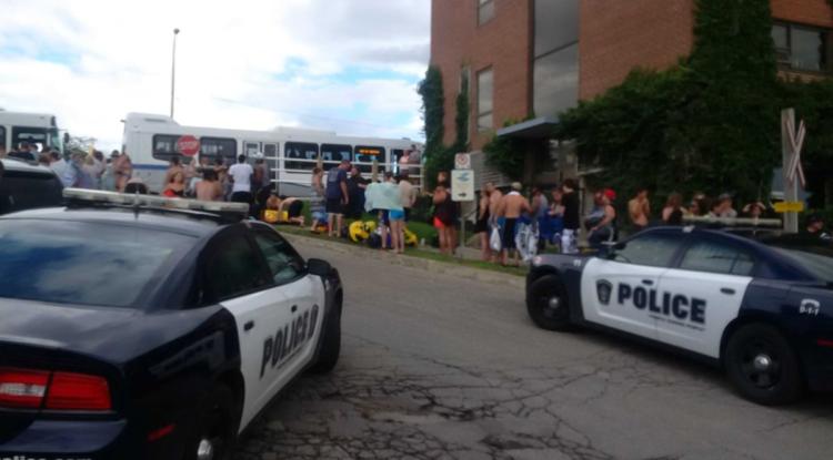 The floaters were ferried by bus back to the U.S. after being greeted by Canadian police