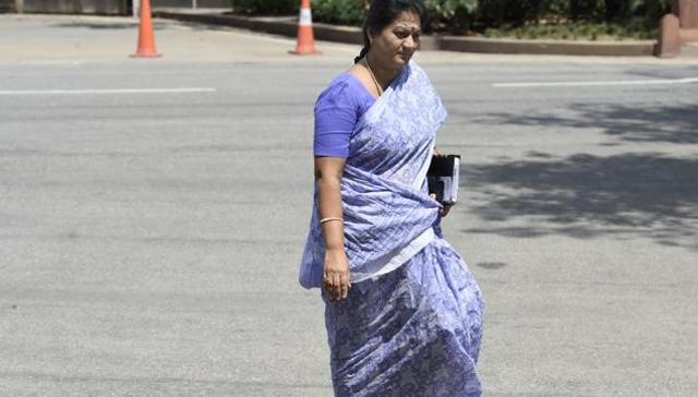 The top court gave expelled AIADMK leader Sasikala protection for six weeks