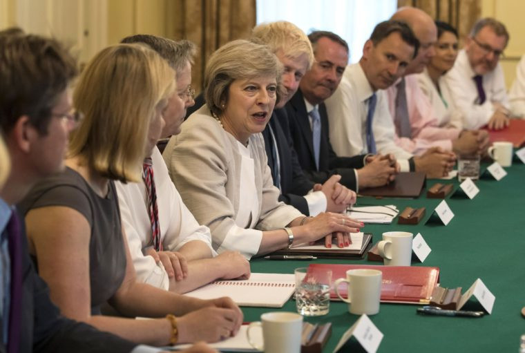 Theresa May will discus Brexit with her Cabinet colleagues at Chequers on Wednesday