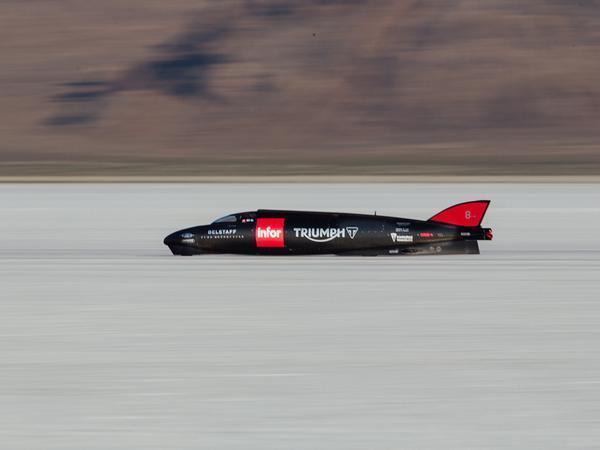 Triumph goes for speed record on US salt flats