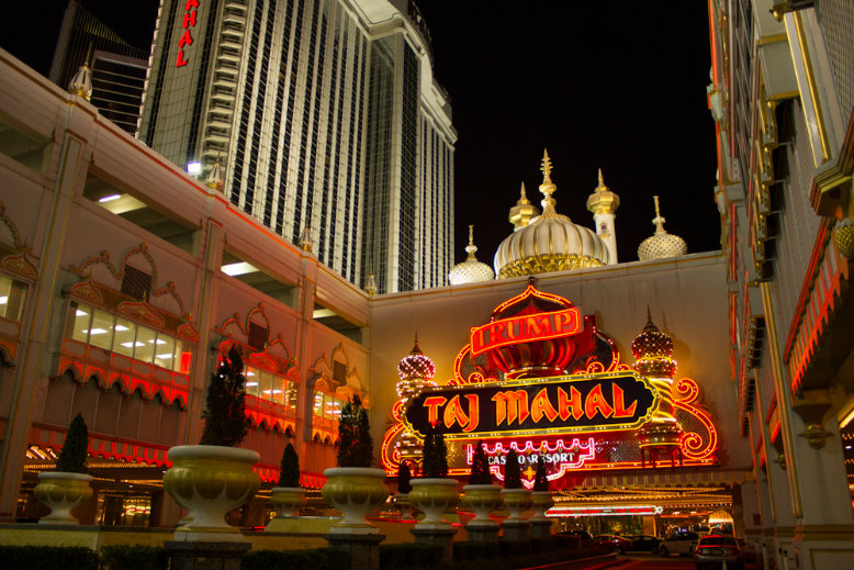 Donld Trump's Founded Taj Mahal Casino To Shut Forever