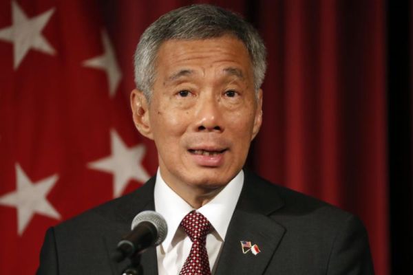 Singapore Prime Minister Lee Hsien Loong speaks