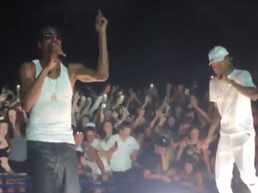 Fans Reportedly Injured As Railing Collapses At Snoop Dogg & Wiz Khalifa's'High Road Tour