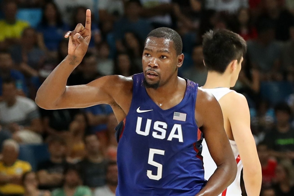 Kevin Durant scores 25 as Team USA cruises to easy win over China, 119-62, in Rio Olympics