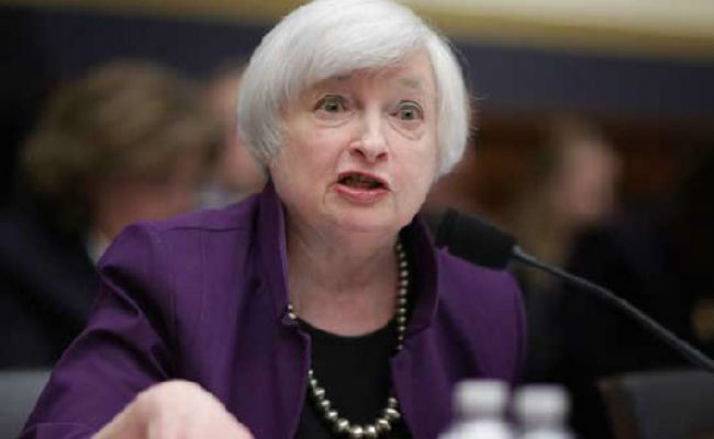 Janet Yellen Suggests Rate Hike Is Coming But Offers No Timetable