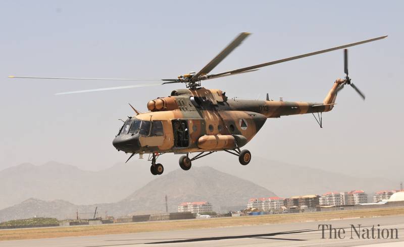 6 crew members of Afghanistan helicopter crash reach Pakistan