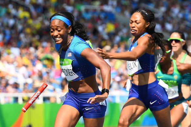 US women to re-run 4×100-meter relay after obstruction