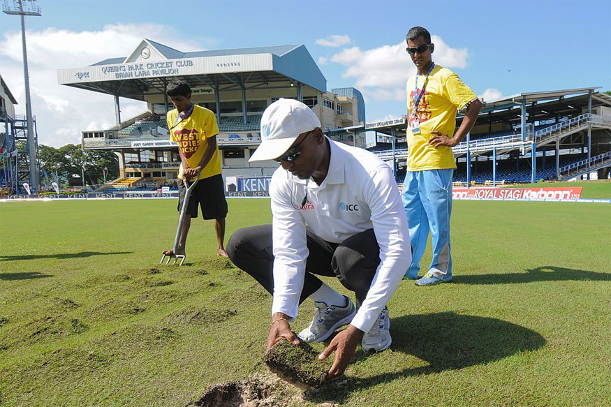 Umpire Gregory Brathwaite inspects the field during day 3 of the 4th and final Test between West Indies and India