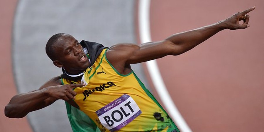 Rio Olympics Usain Bolt makes history after taking third Olympic gold in 100-meter sprint