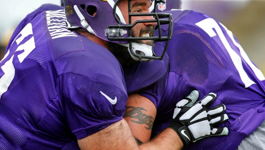 Reports: The Vikings are looking to trade center John Sullivan