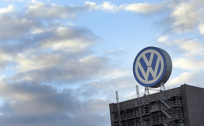 VW halts German production after shutoff by supplier