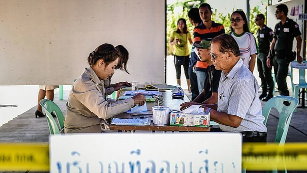 Thais to vote on debate-stifled junta constitution