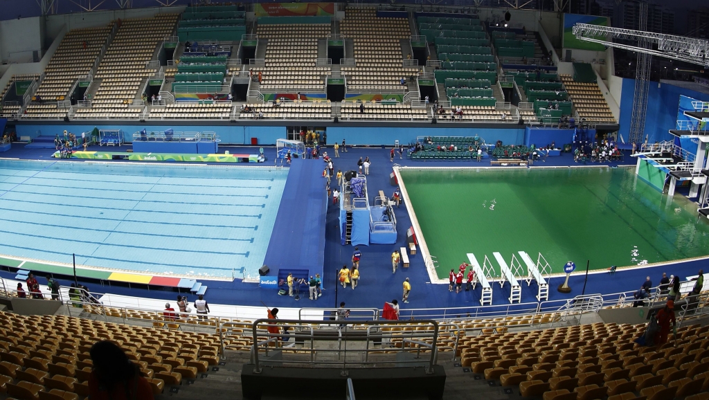 A general view shows green water in the pool of the diving event before the Women's Synchronised 10m Platform Final at the Rio 2016 Olympic Games at the Maria Lenk Aquatics Stadium in Rio de Janeiro