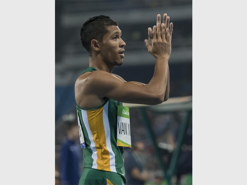 Wayde van Niekerk smashes Michael Johnson's record to claim Olympic 400m gold