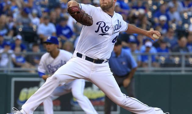 Kansas City Royals starting pitcher Danny Duffy delivers to a Chicago White Sox batter during the first inning of a baseball game at Kauffman Stadium in Kansas City Mo. Thursday Aug. 11 2016