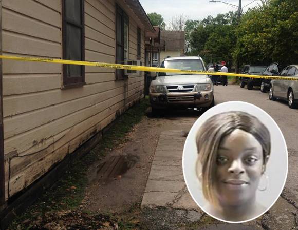 Texas mom in custody after kids' bodies found under neighbor's house