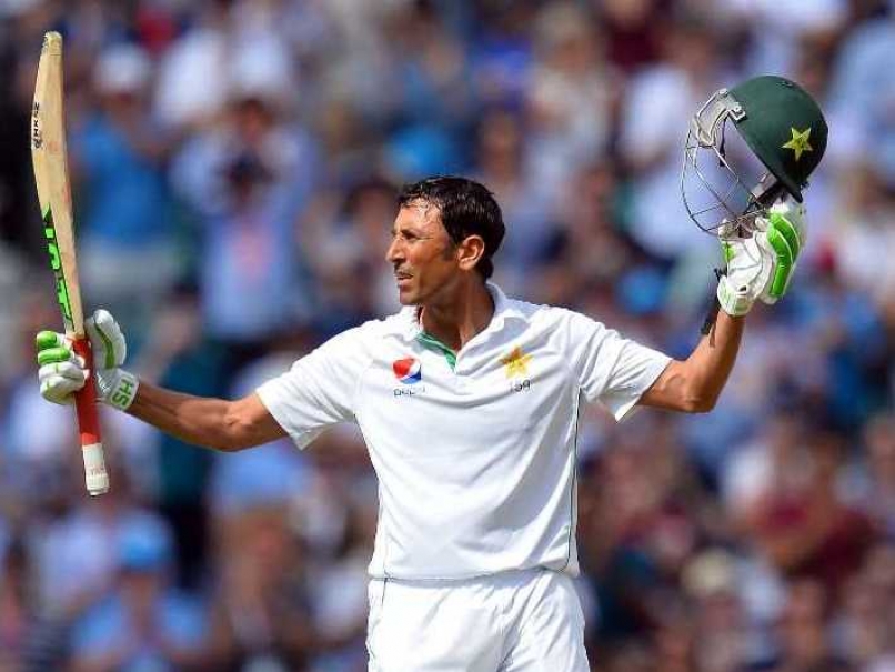 Younis Khan made his sixth score of 200 or more in Test cricket with 218 against England at The Oval