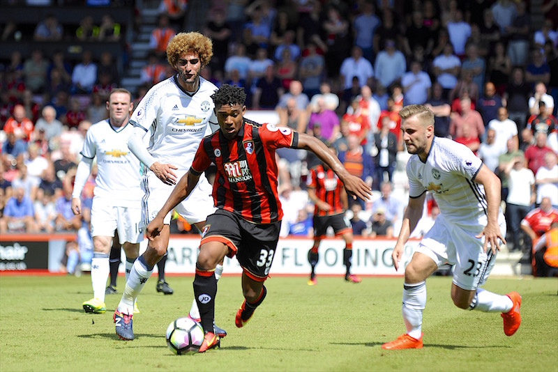 Manchester United fans have to love Fellaini - Mourinho