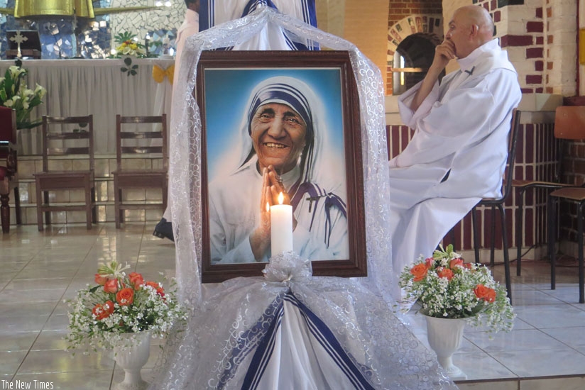 Pope declares Mother Teresa a saint and model of mercy