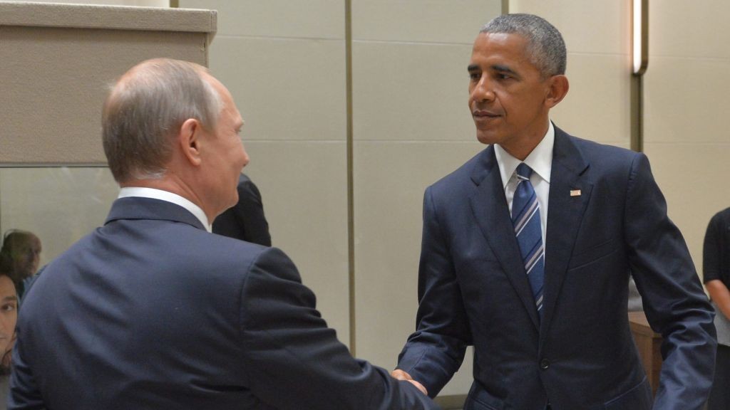 Russian President Vladimir Putin and US President Barack Obama shake hands at the G20 summit being held in Hangzhou in eastern China's Zhejiang province