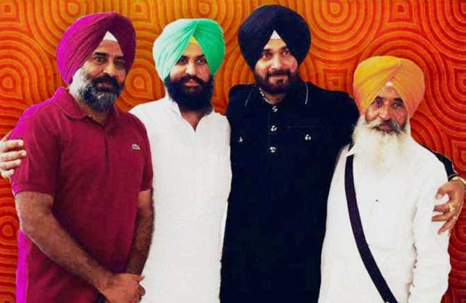 Navjot Sidhu, Bains Brothers and Pargat Singh set to launch Awaaz-e-Punjab party